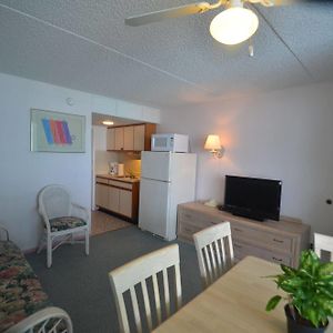 One-Bedroom King Suite